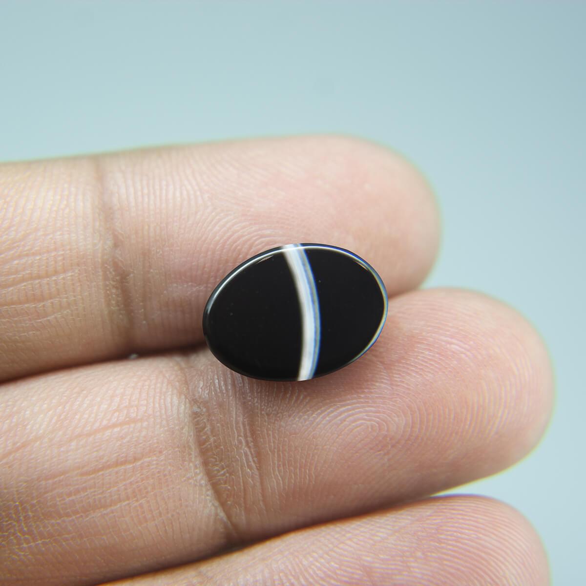 Sulemani Black Hakik- 6.57 Carat