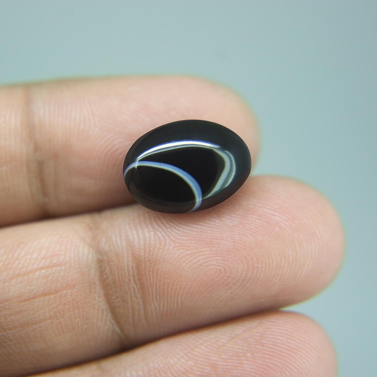 Sulemani Black Hakik- 6.57 Carat