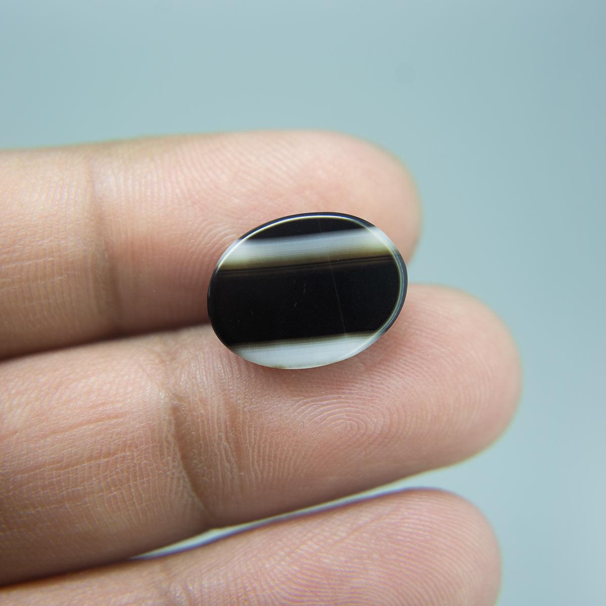 Sulemani Black Hakik- 9.12 Carat