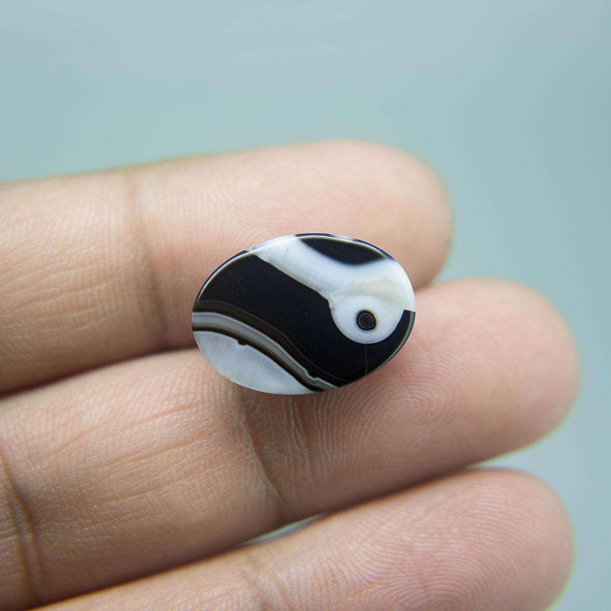 Sulemani Black Hakik- 11.60 Carat