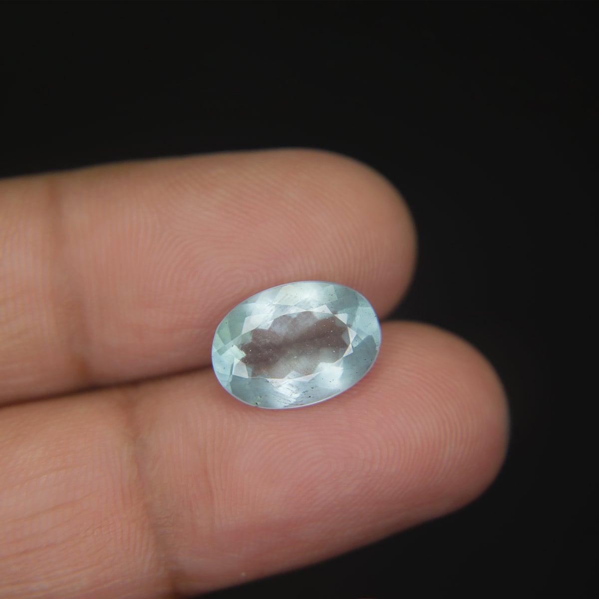 Aquamarine - 3.88 Carat
