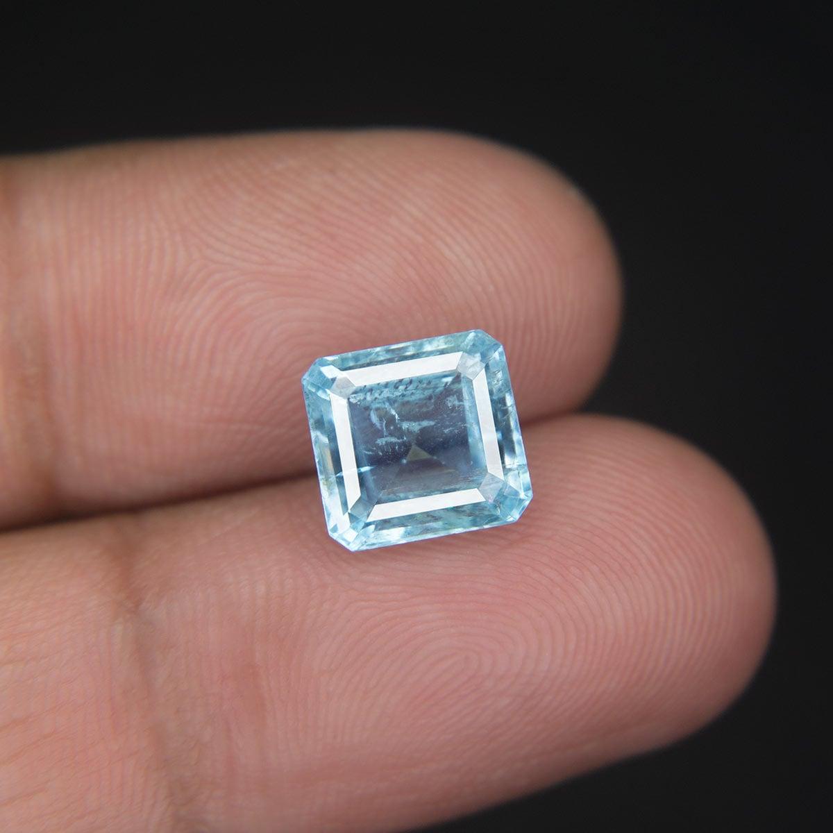Aquamarine - 3.28 Carat