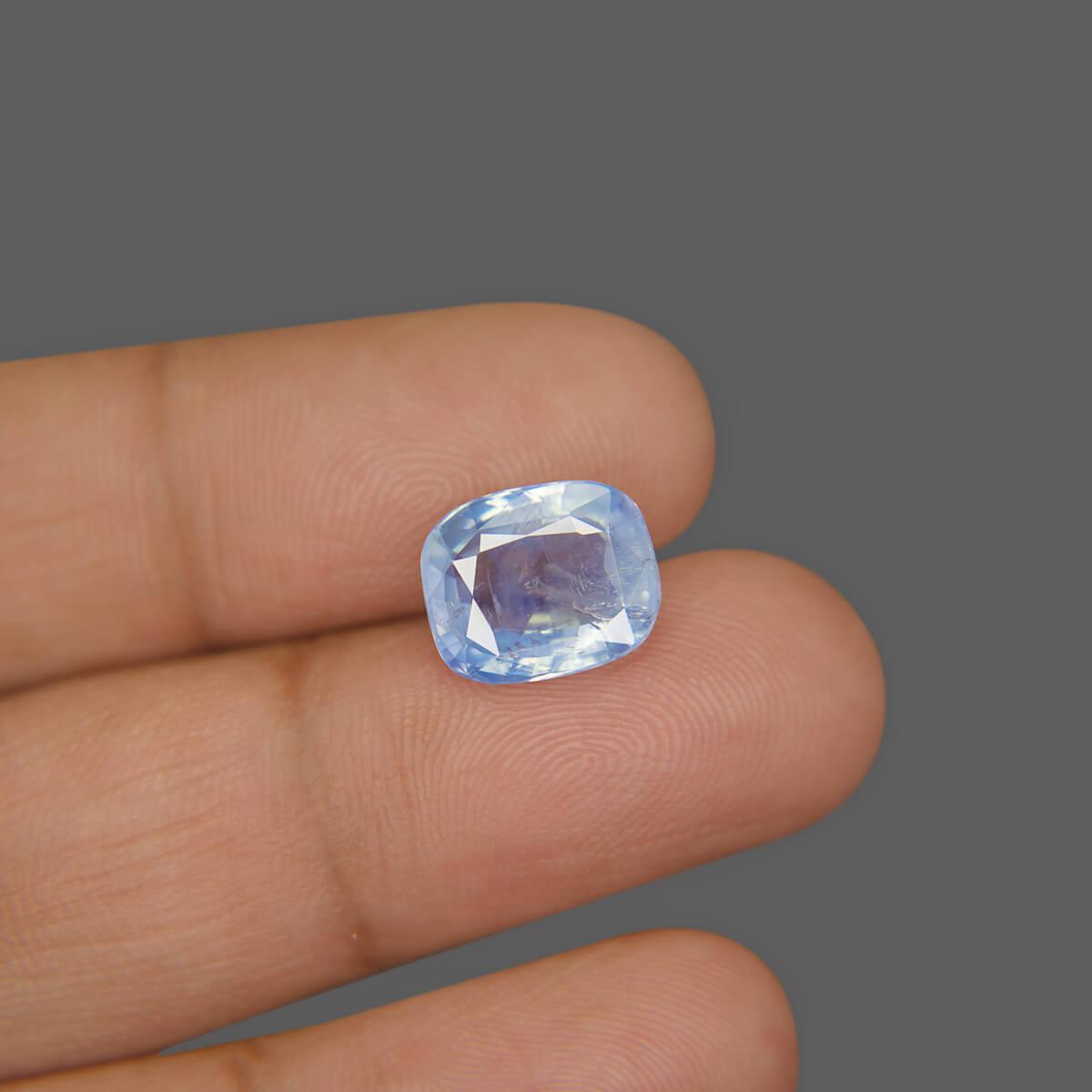 Blue Sapphire - 6.22 Carat