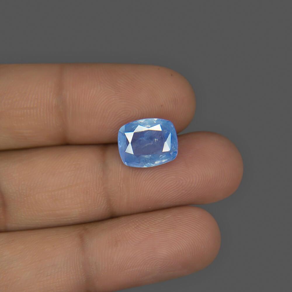 Blue Sapphire - 7.24 Carat