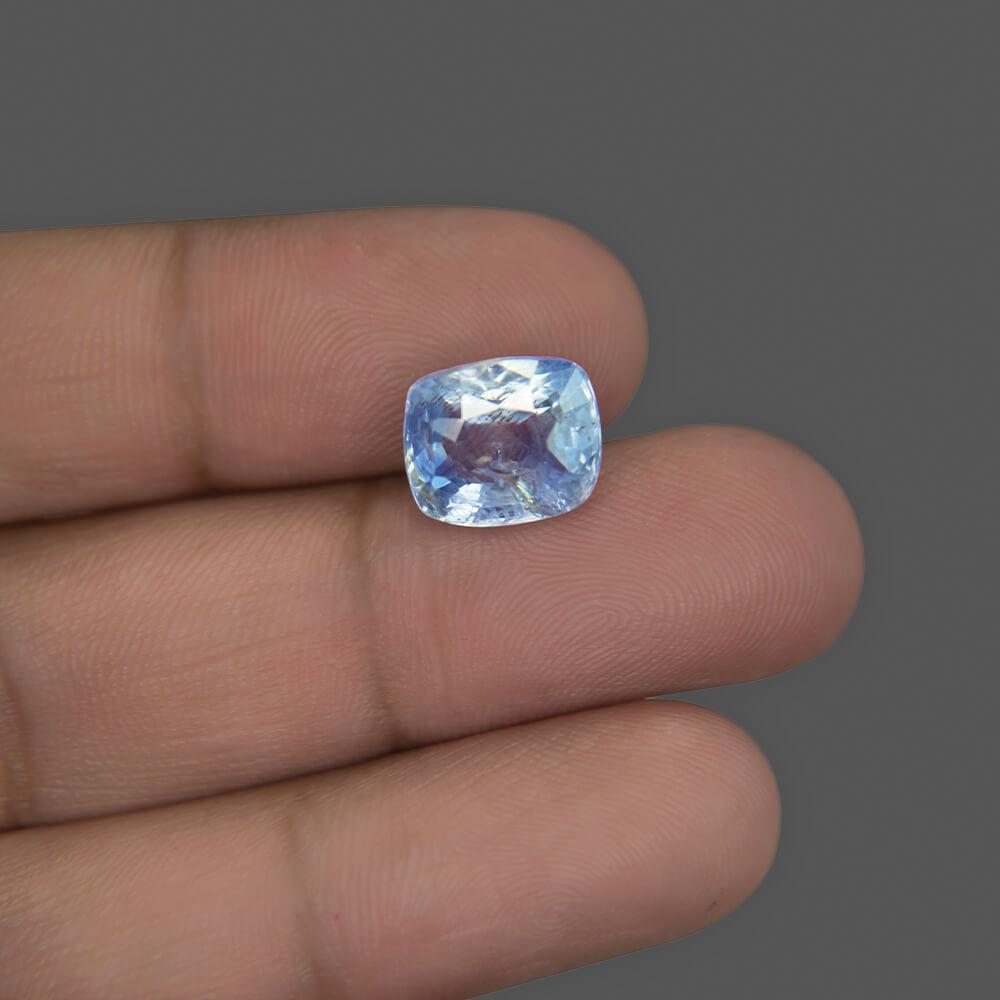 Blue Sapphire - 7.97 Carat