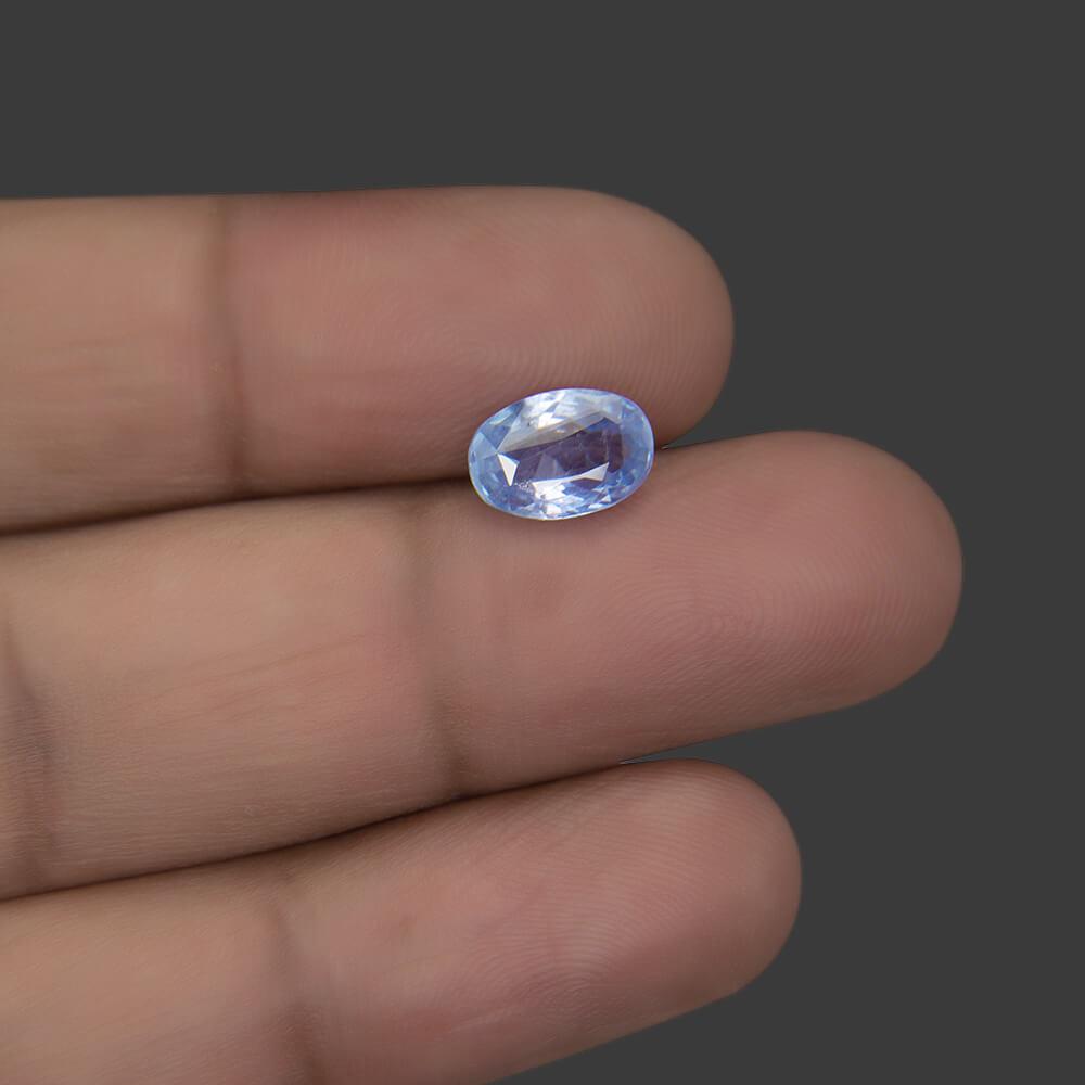 Blue Sapphire - 2.61 Carat