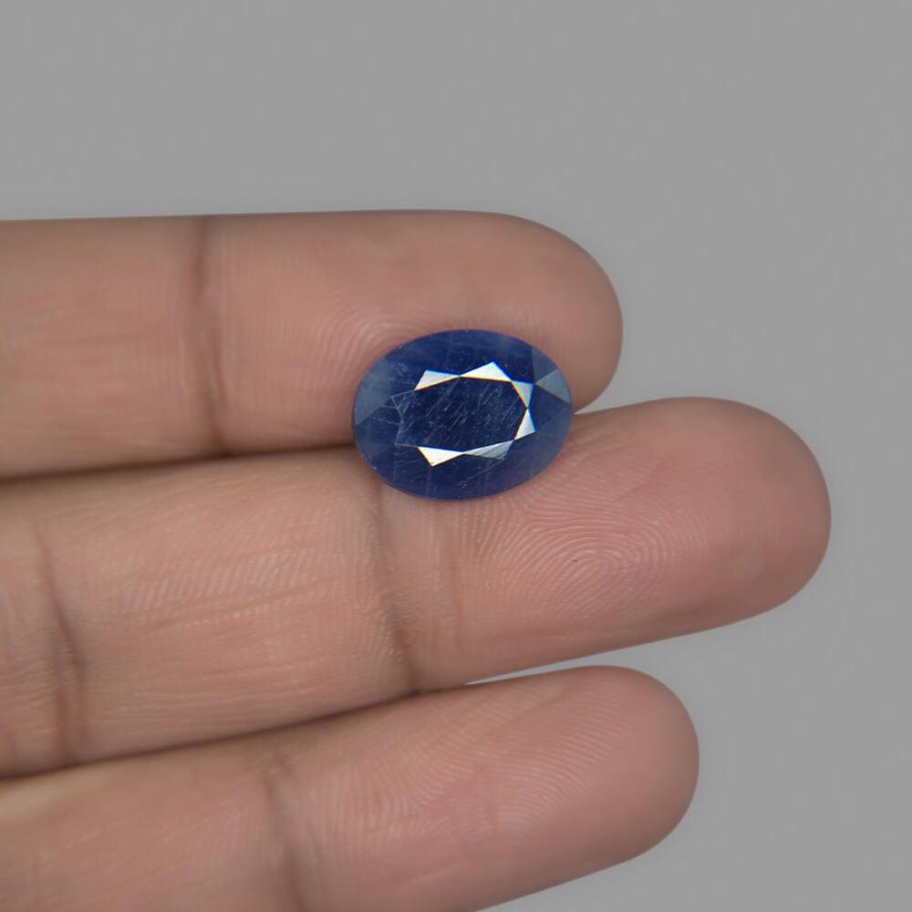 Blue Sapphire - 6.99 Carat