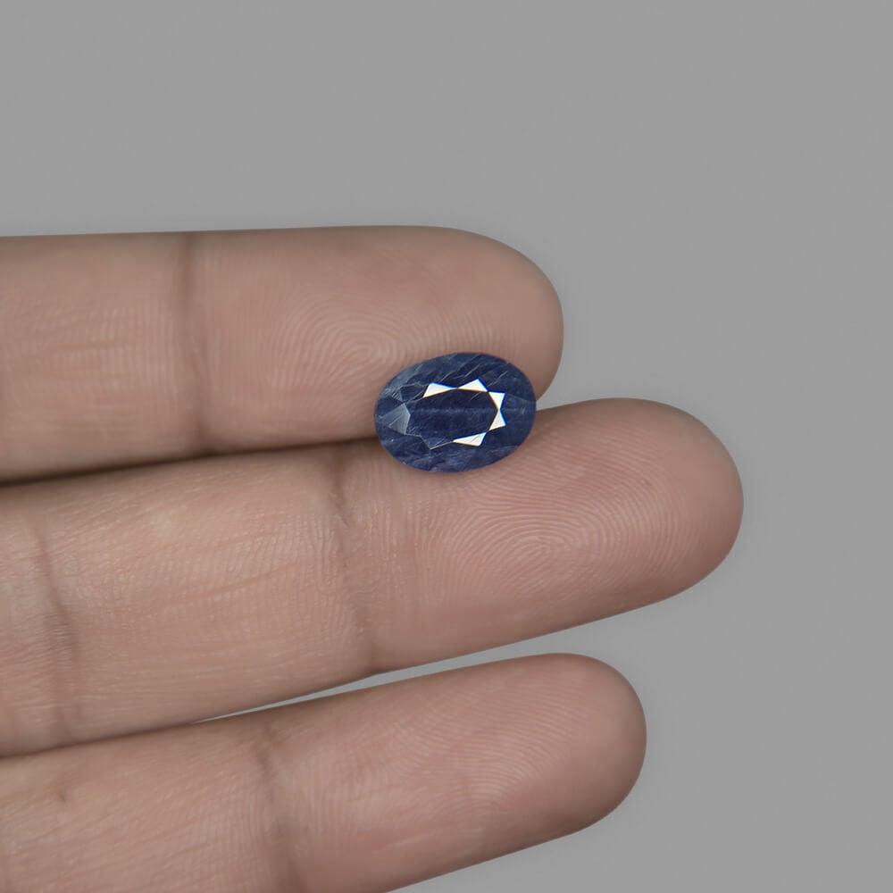 Blue Sapphire - 4.53 Carat