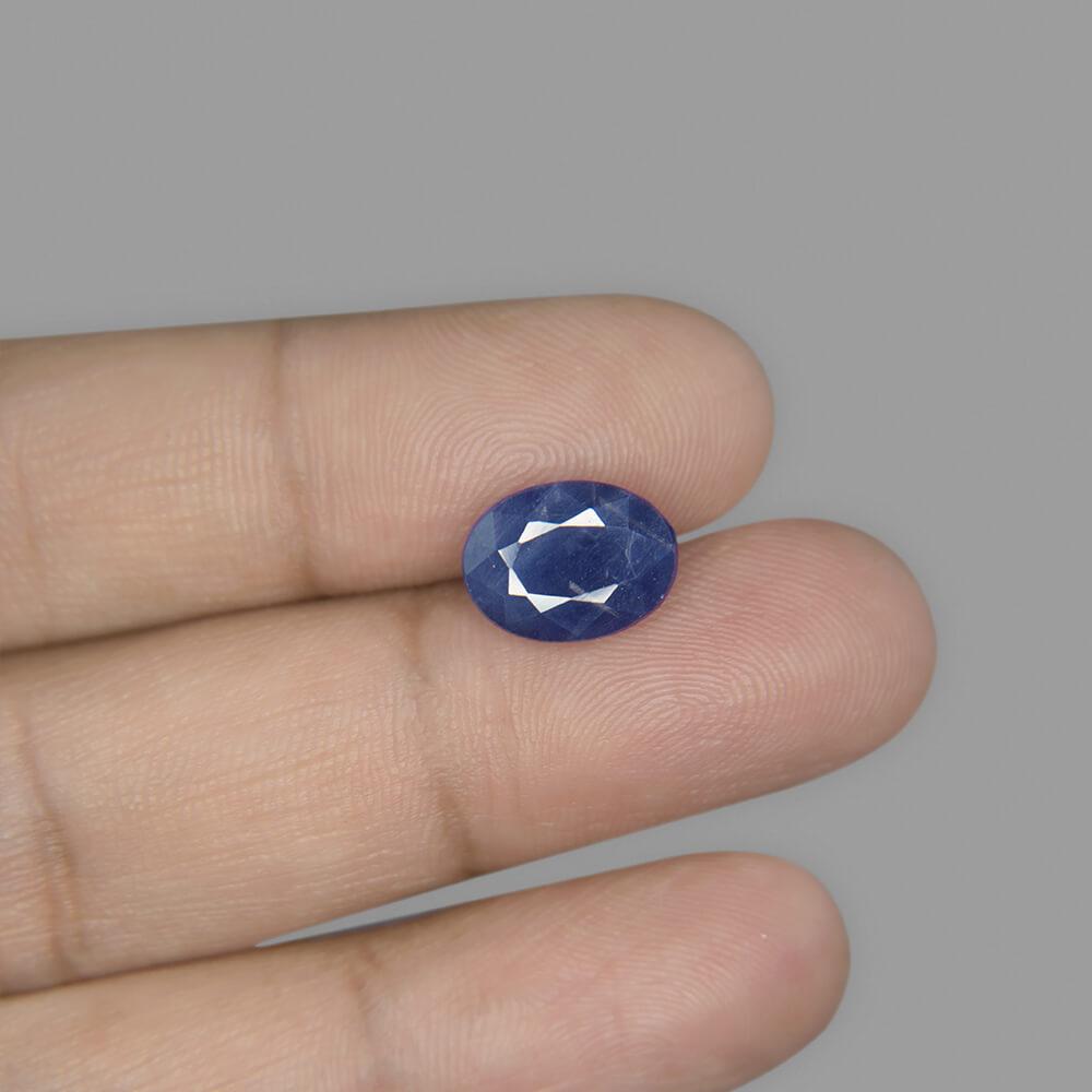 Blue Sapphire - 6.05 Carat