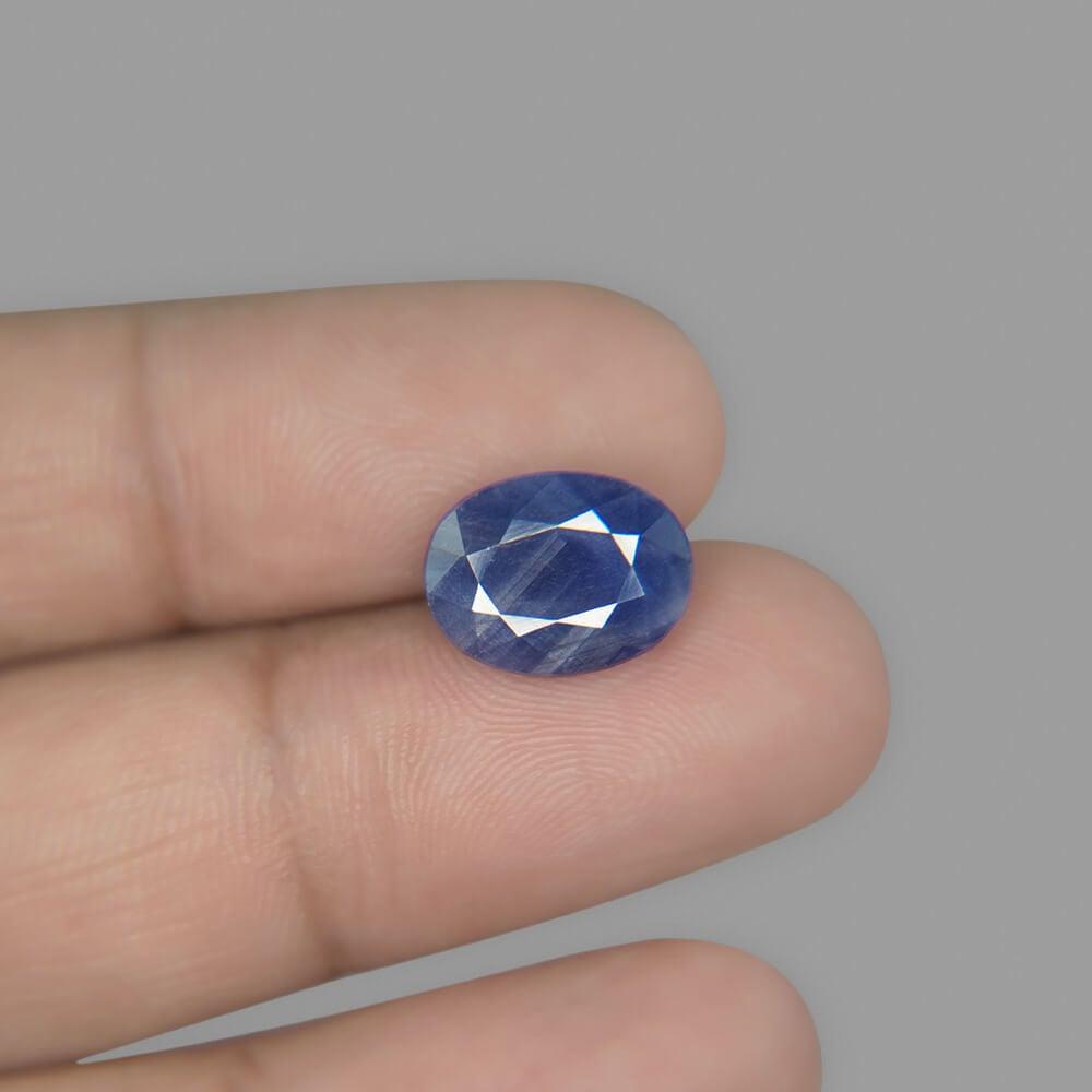 Blue Sapphire - 6.03 Carat
