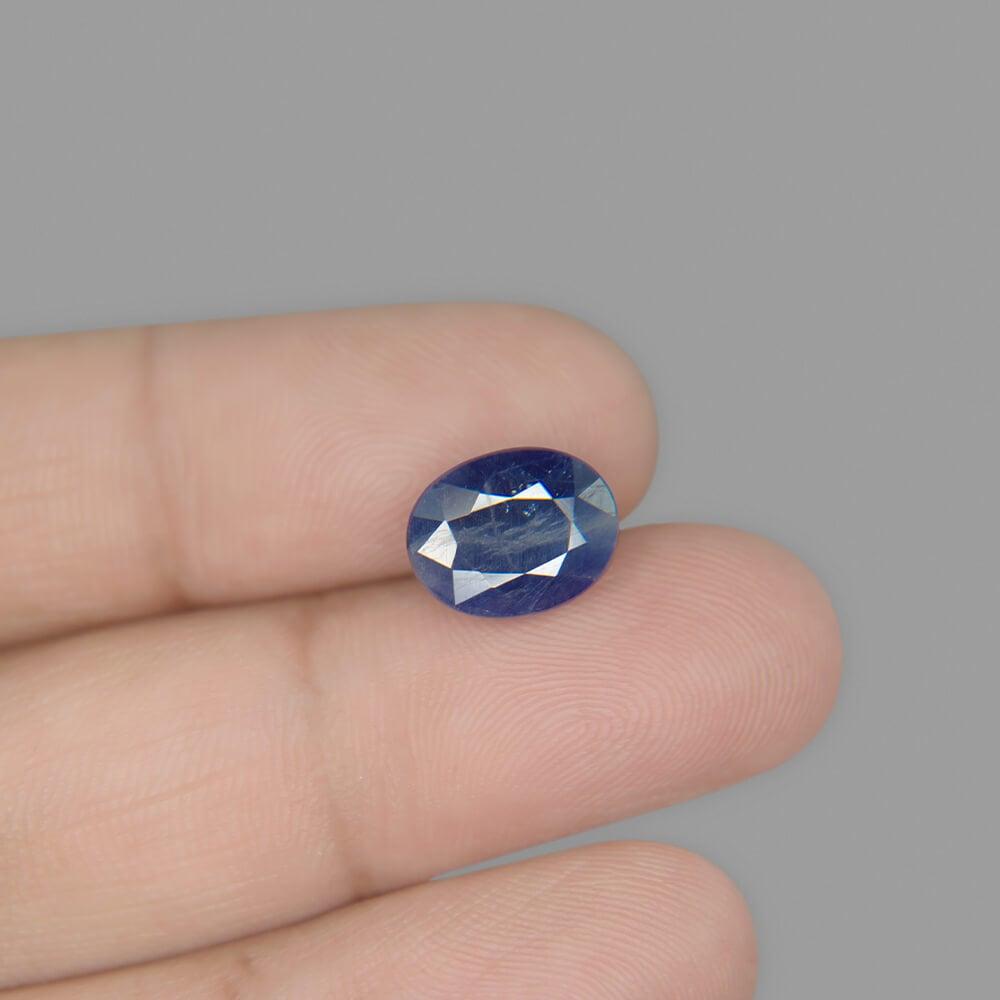 Blue Sapphire - 5.33 Carat