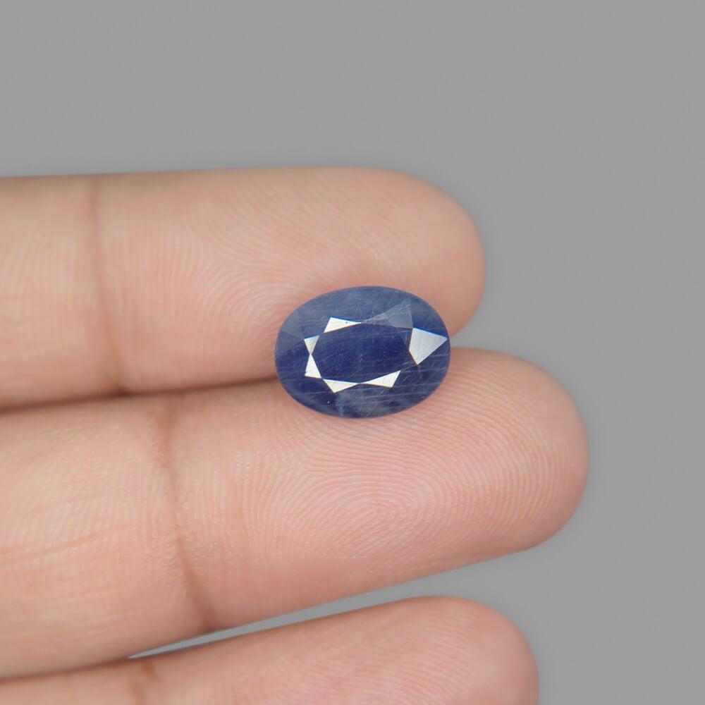 Blue Sapphire - 5.49 Carat