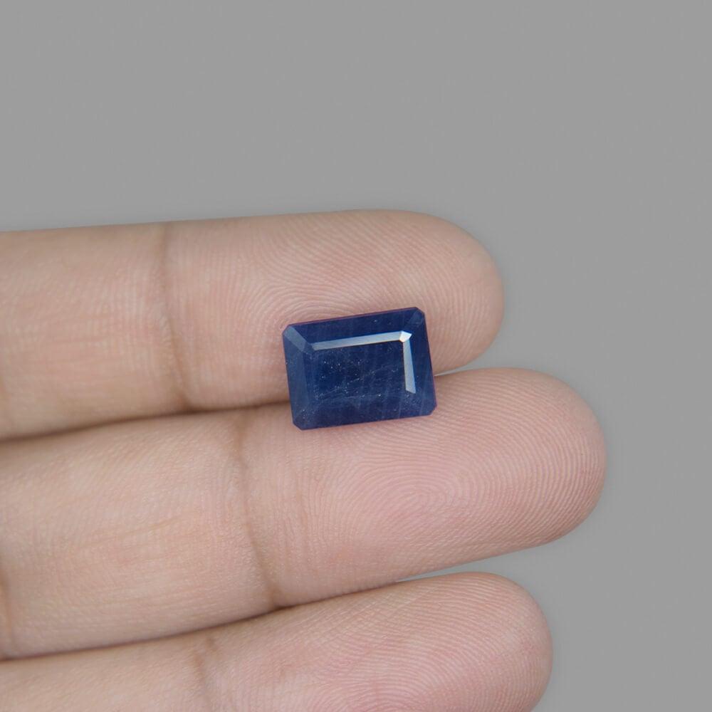 Blue Sapphire - 5.80 Carat