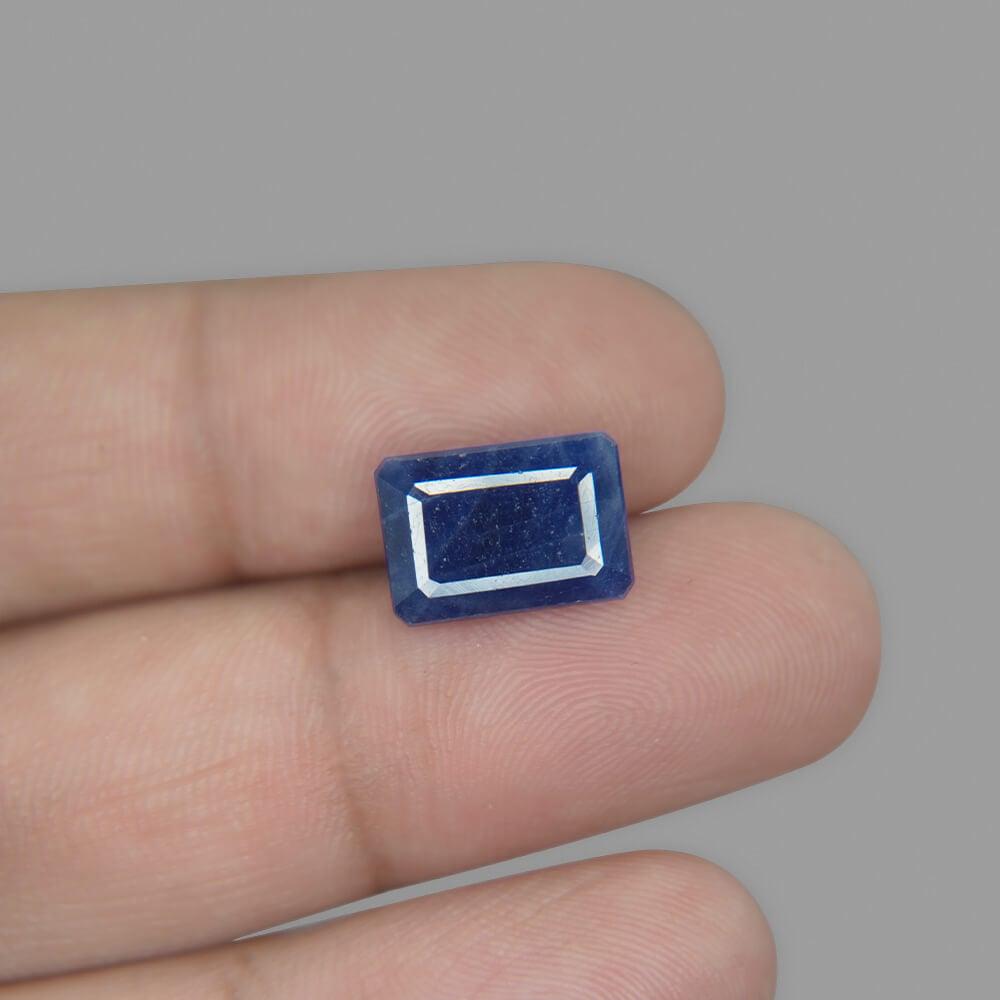 Blue Sapphire - 7.07 Carat