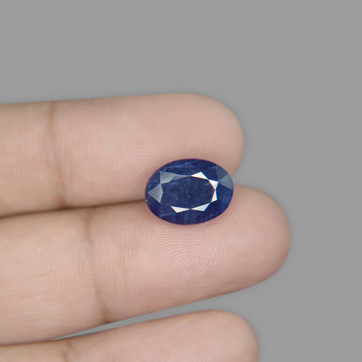 Blue Sapphire - 7.13 Carat