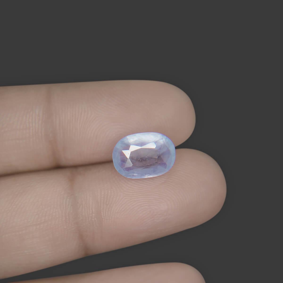 Blue Sapphire - 5.43 Carat