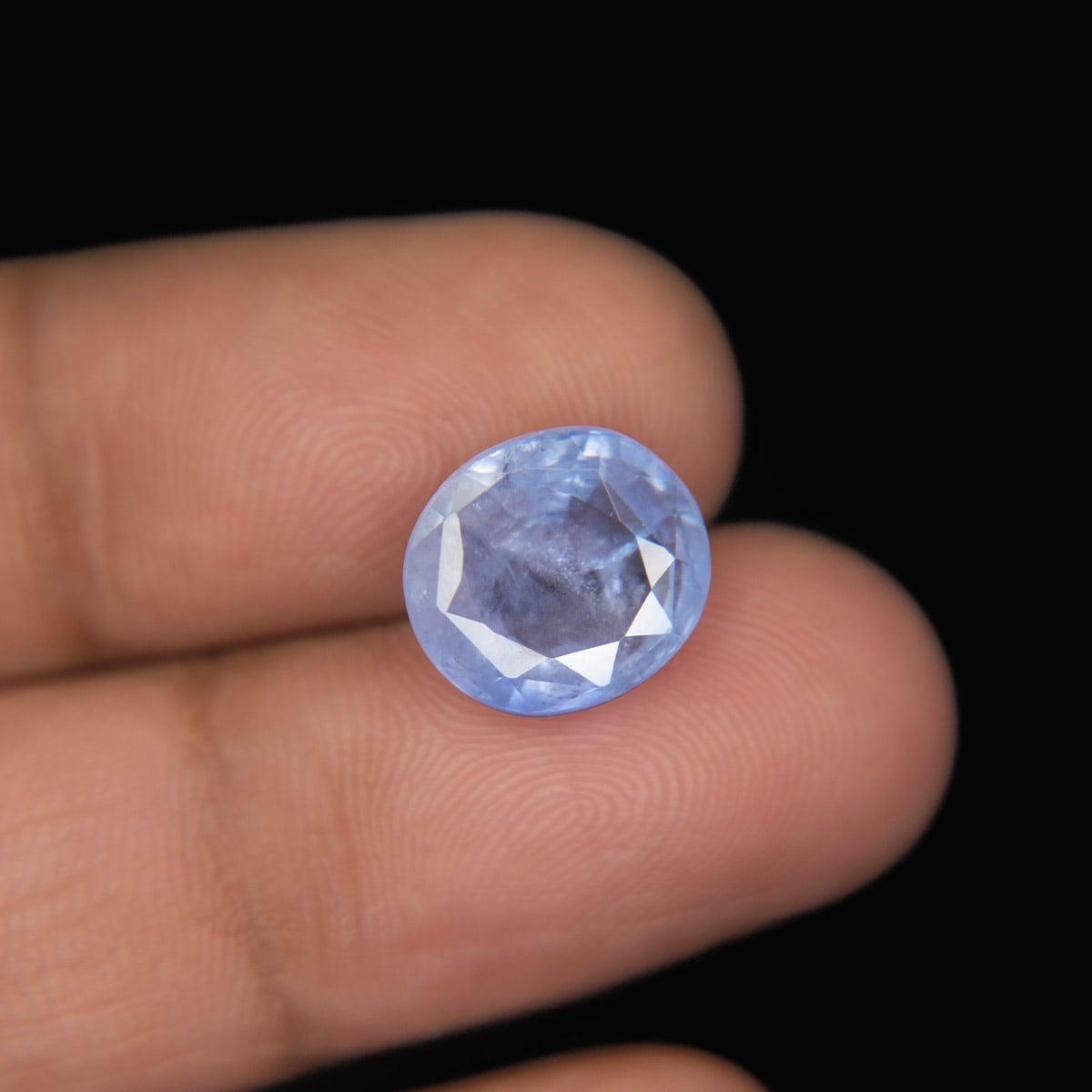 Blue Sapphire - 6.93 Carat