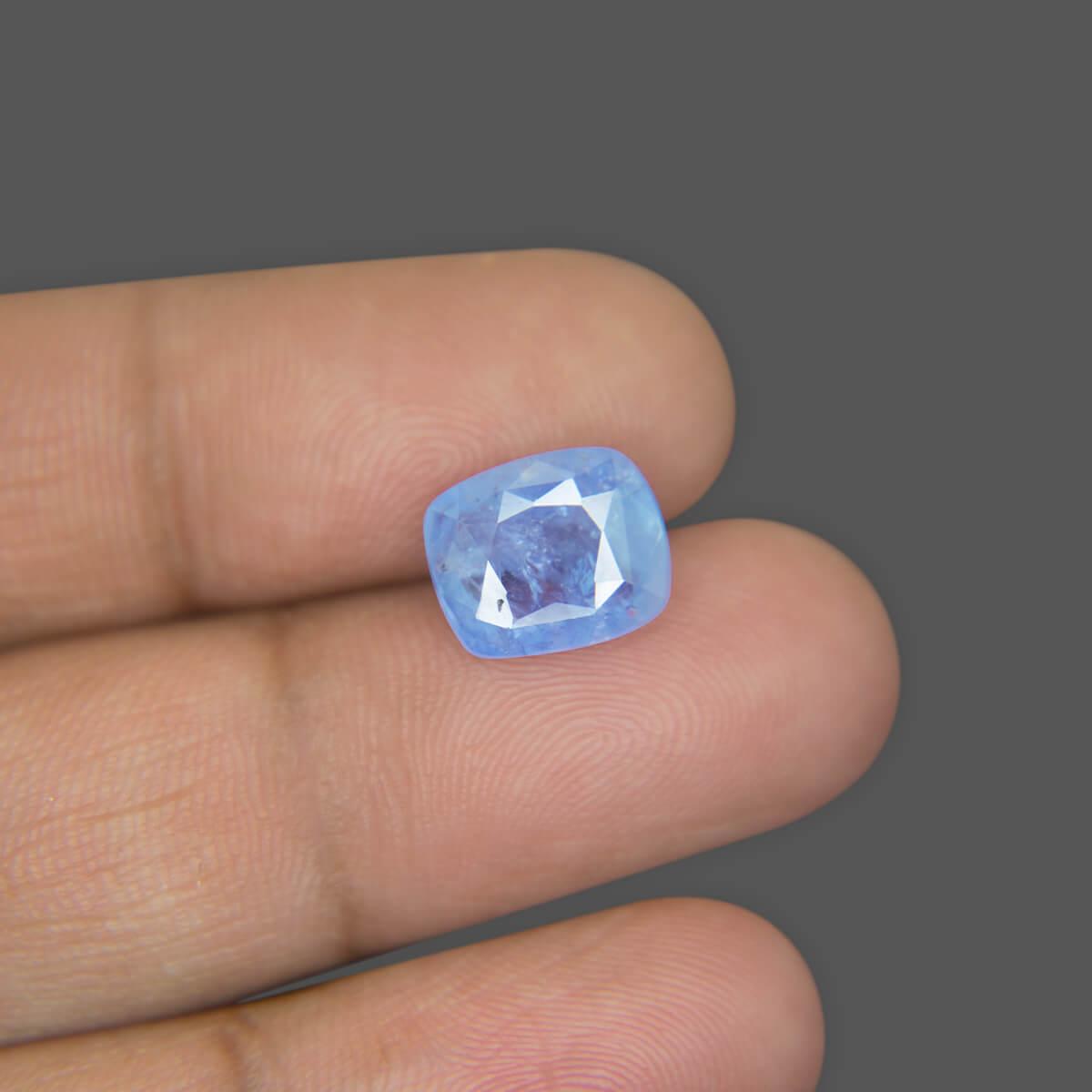Blue Sapphire - 5.35 Carat