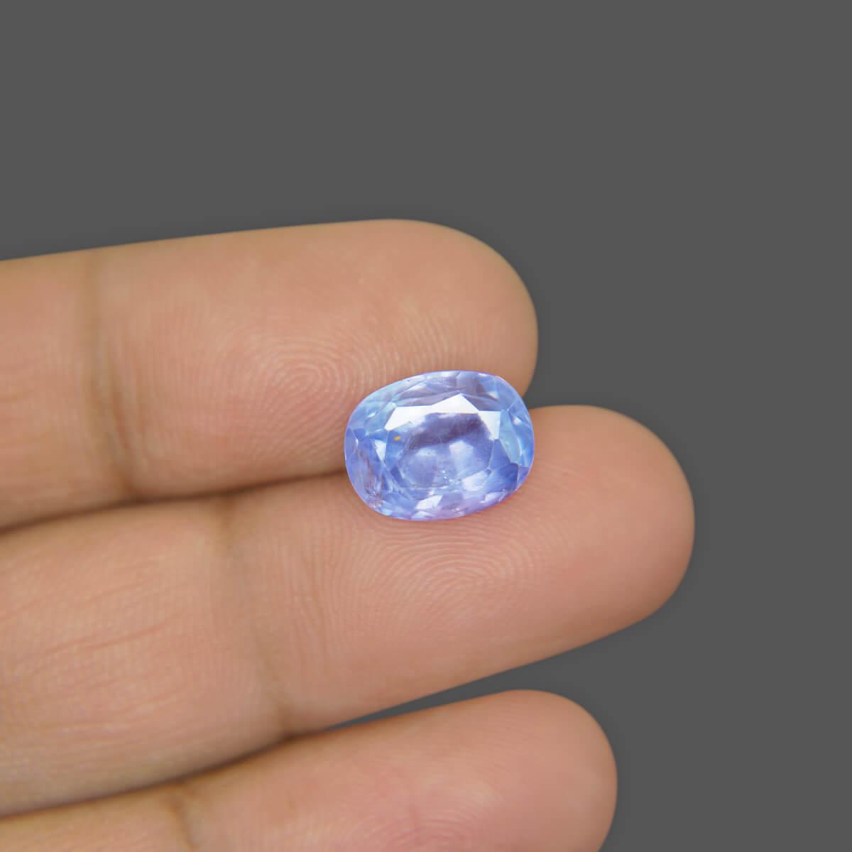 Blue Sapphire - 5.02 Carat