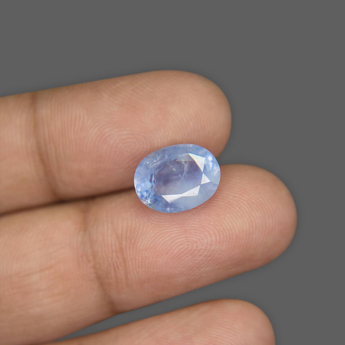 Blue Sapphire - 6.76 Carat
