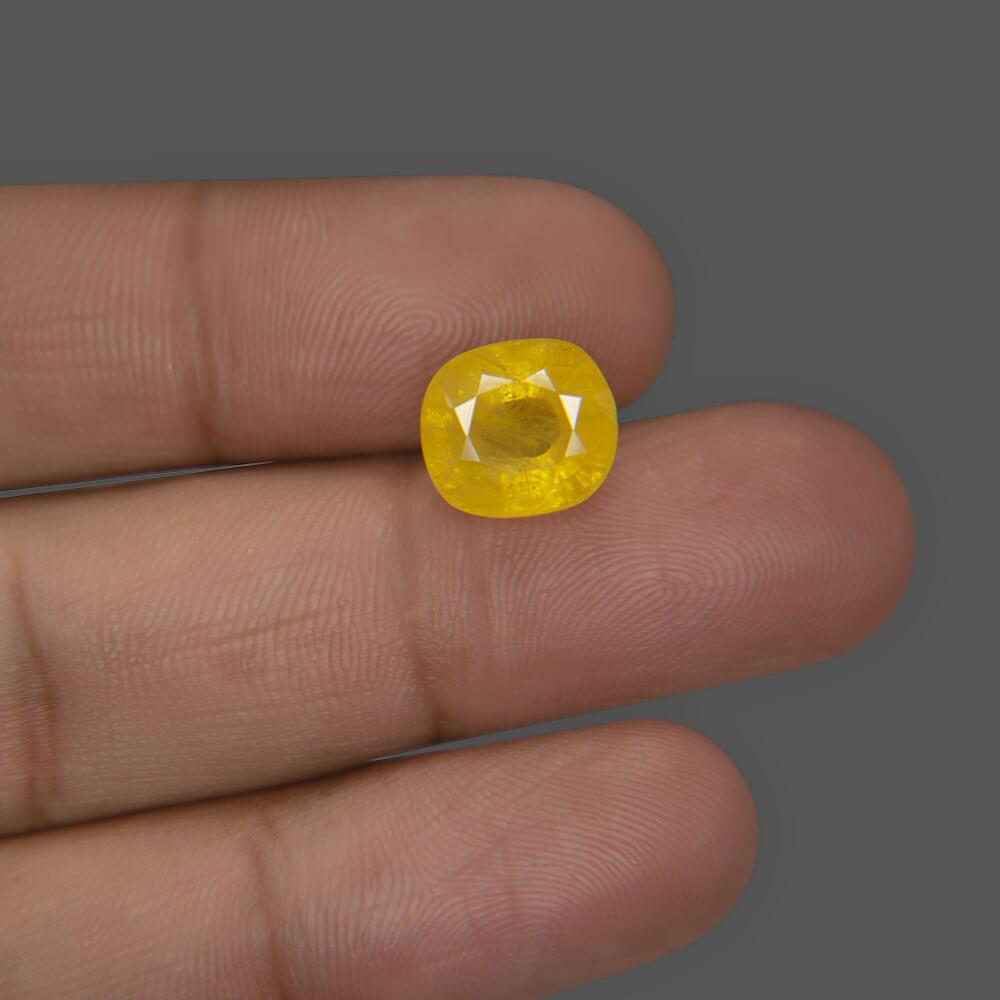 Yellow Sapphire - 7.56 Carat