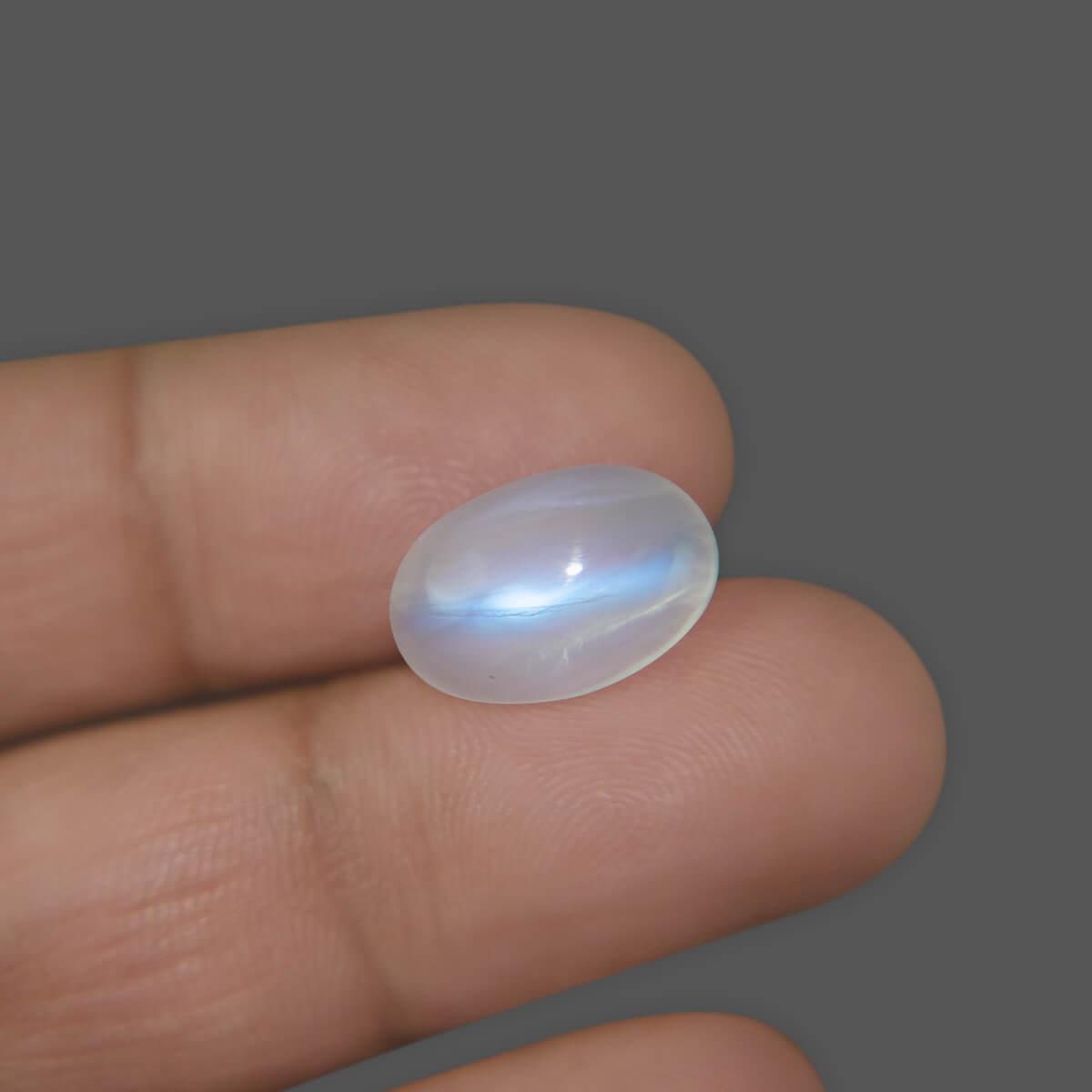 Moonstone Blue Rainbow - 5.31 Carat