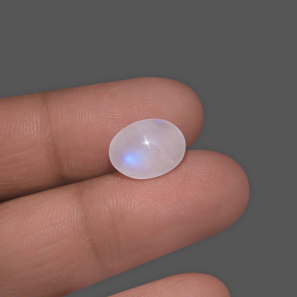 Moonstone Blue Rainbow - 4.80 Carat