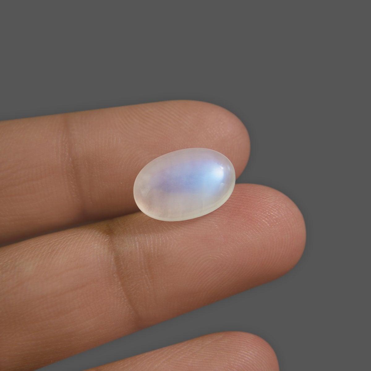 Moonstone Blue Rainbow - 7.41 Carat