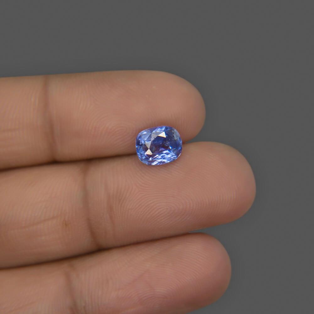 Blue Sapphire - 2.04 Carat