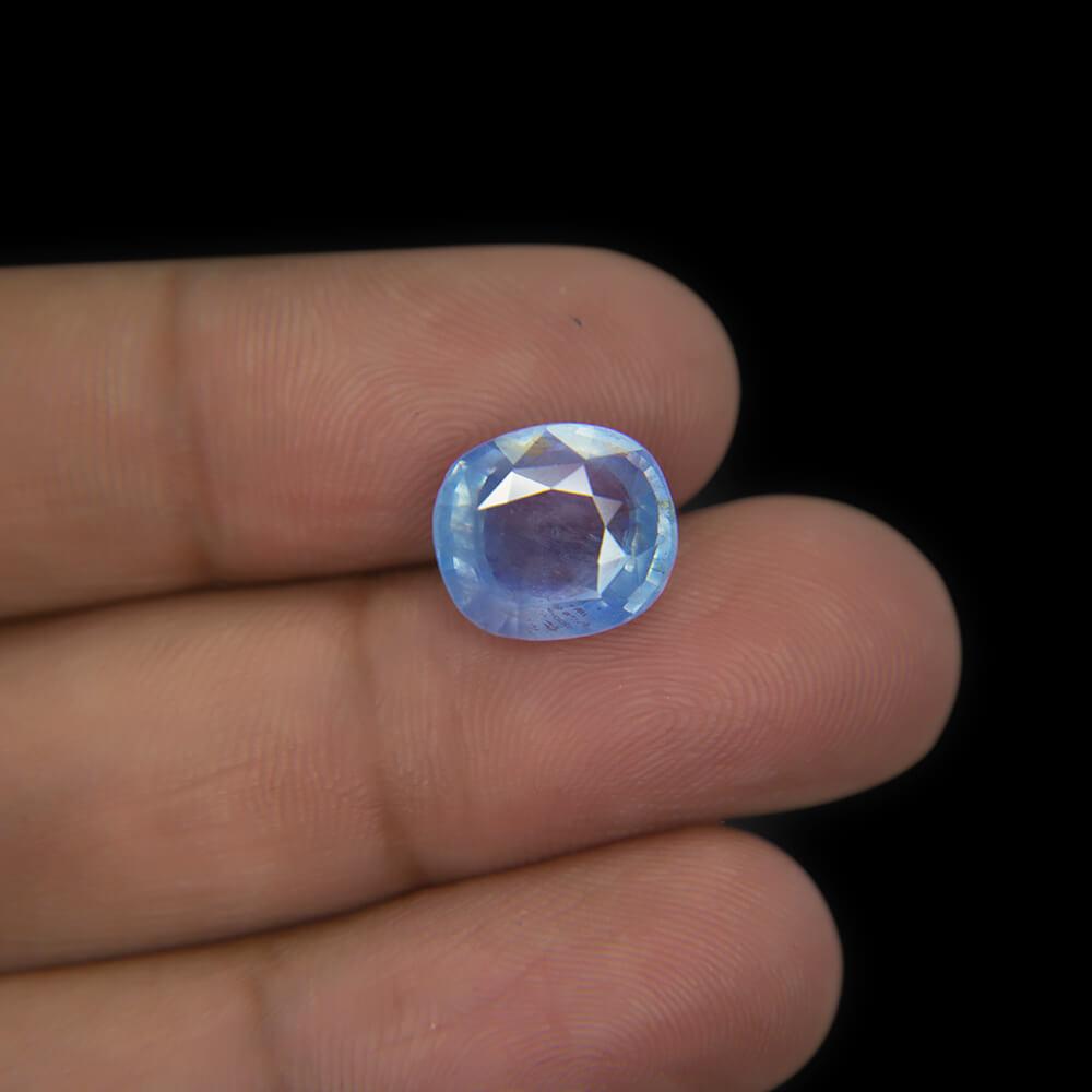 Blue Sapphire - 6.62 Carat
