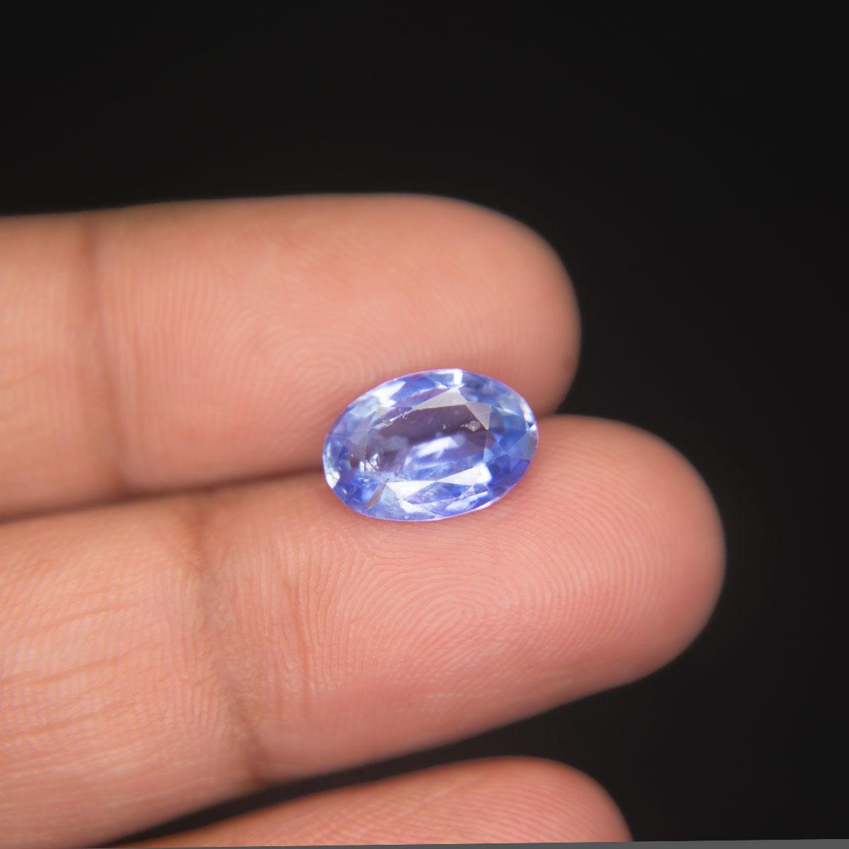 Blue Sapphire - 4.00 Carat