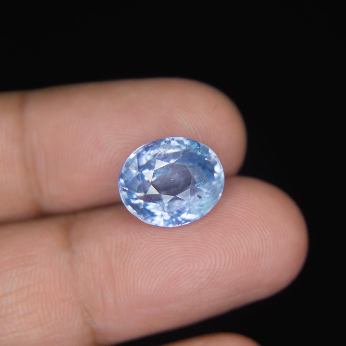 Blue Sapphire - 8.22 Carat