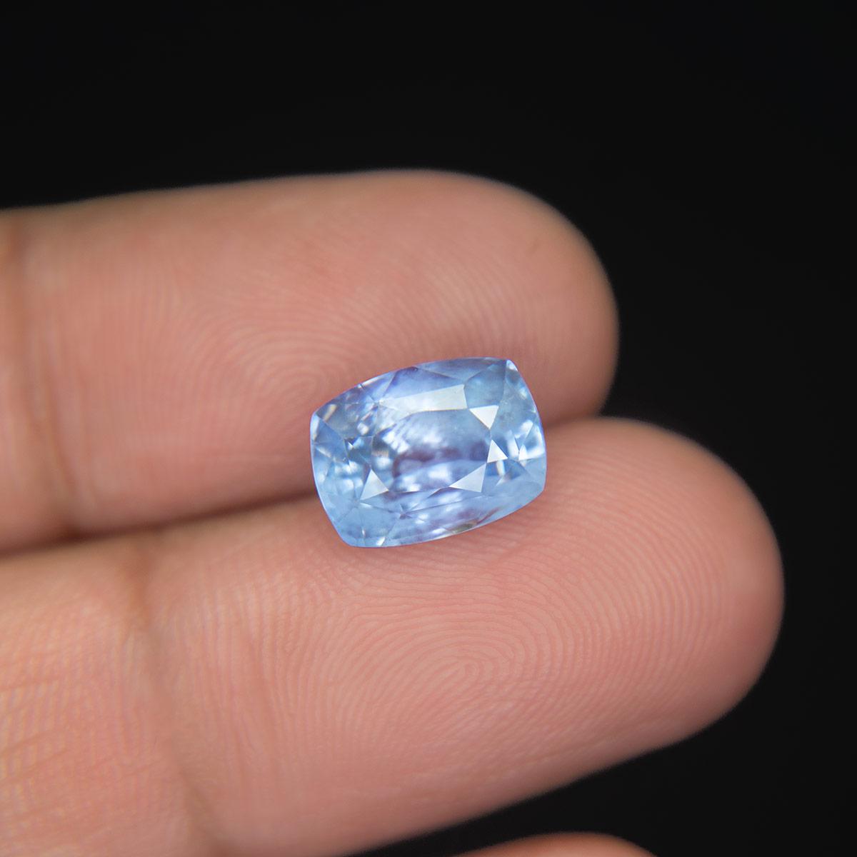 Blue Sapphire - 5.91 Carat