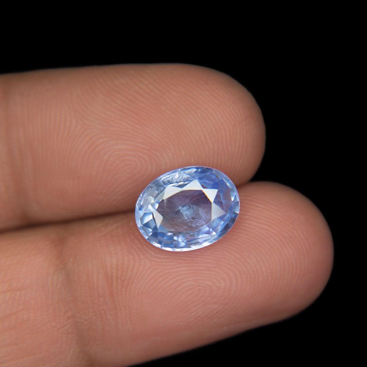 Blue Sapphire - 4.12 Carat