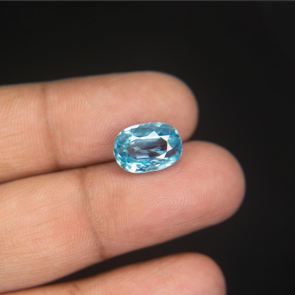 Blue Zircon - 7.95 Carat