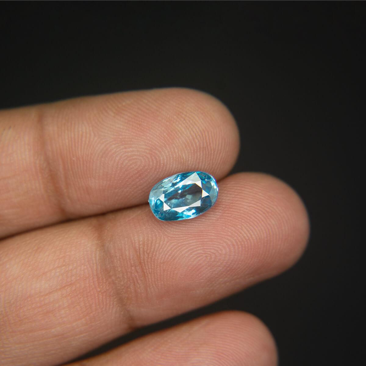 Blue Zircon - 4.00 Carat