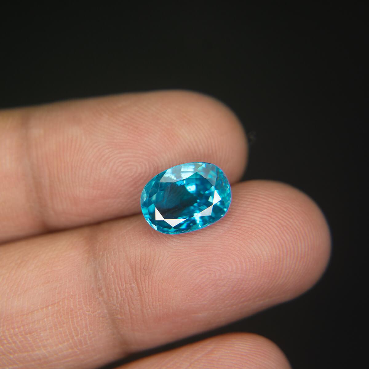 Blue Zircon - 6.36 Carat