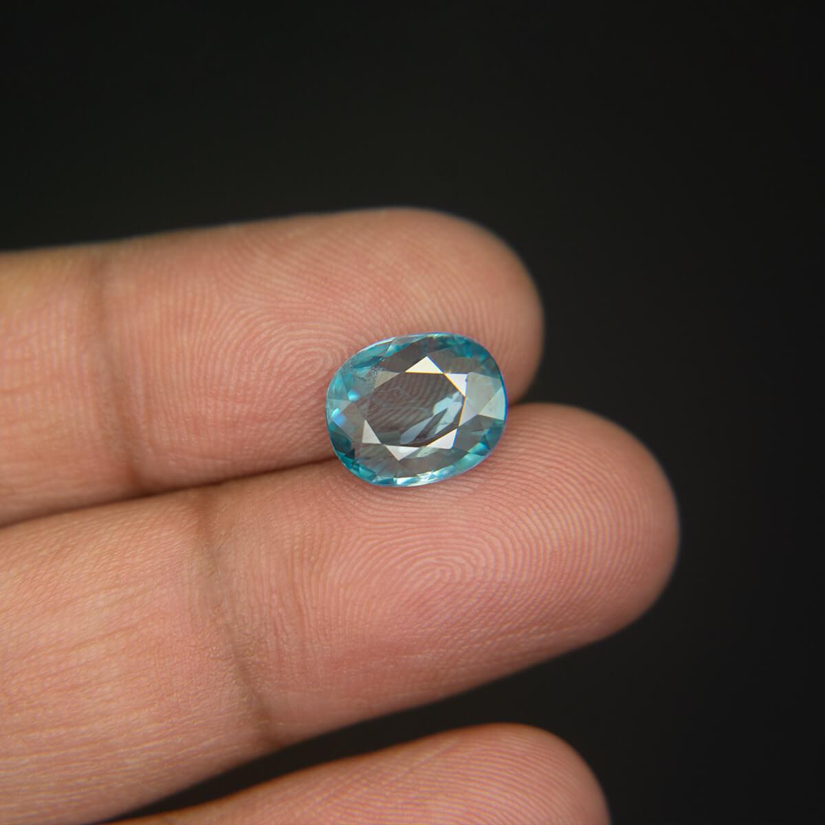 Blue Zircon - 5.89 Carat