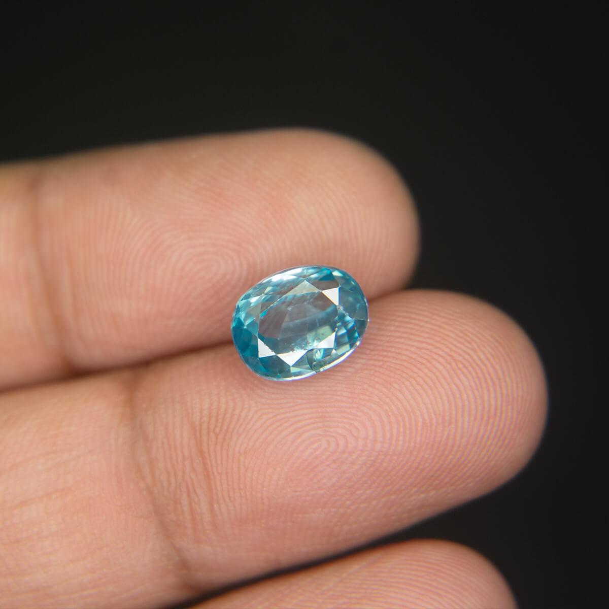 Blue Zircon - 5.55 Carat
