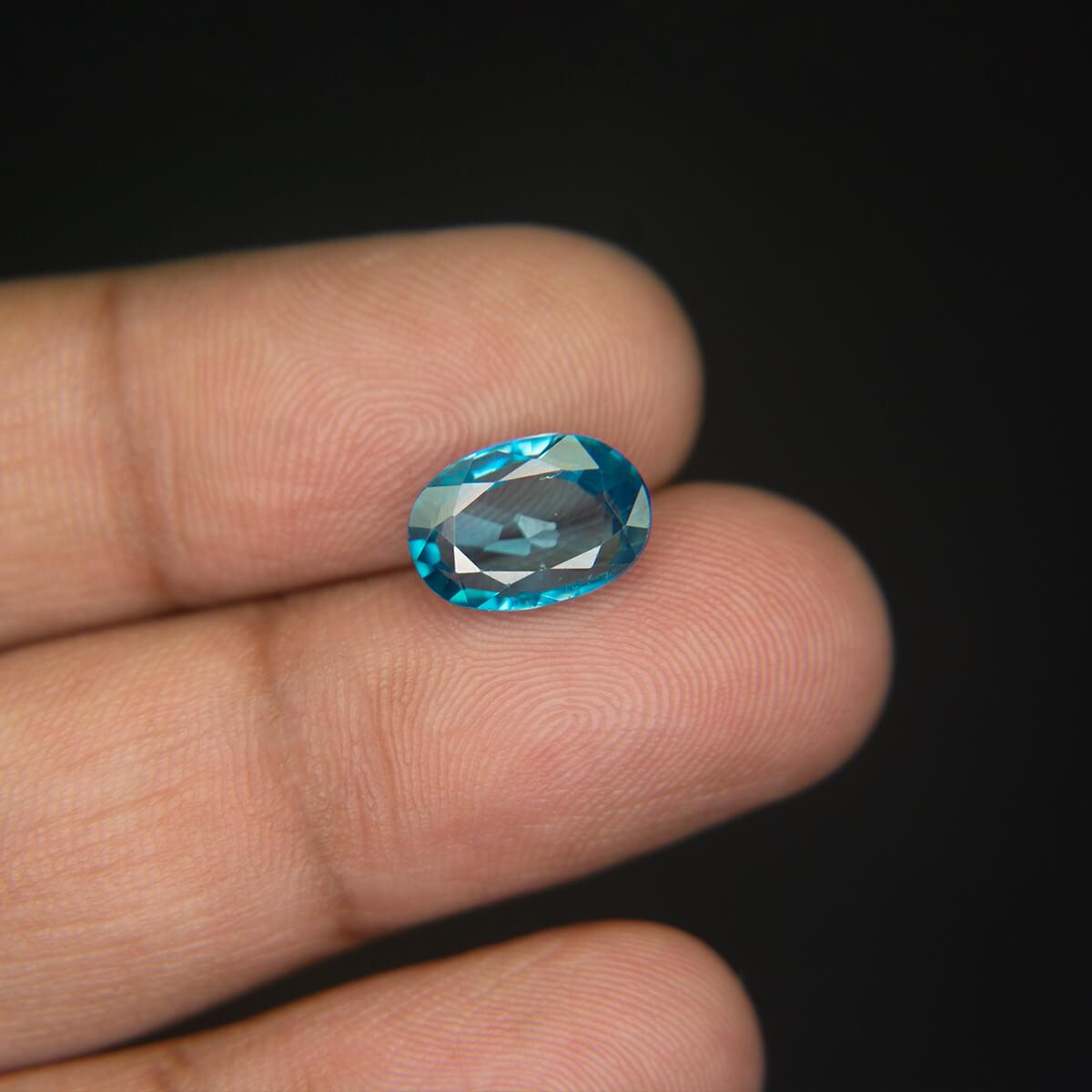 Blue Zircon - 5.32 Carat