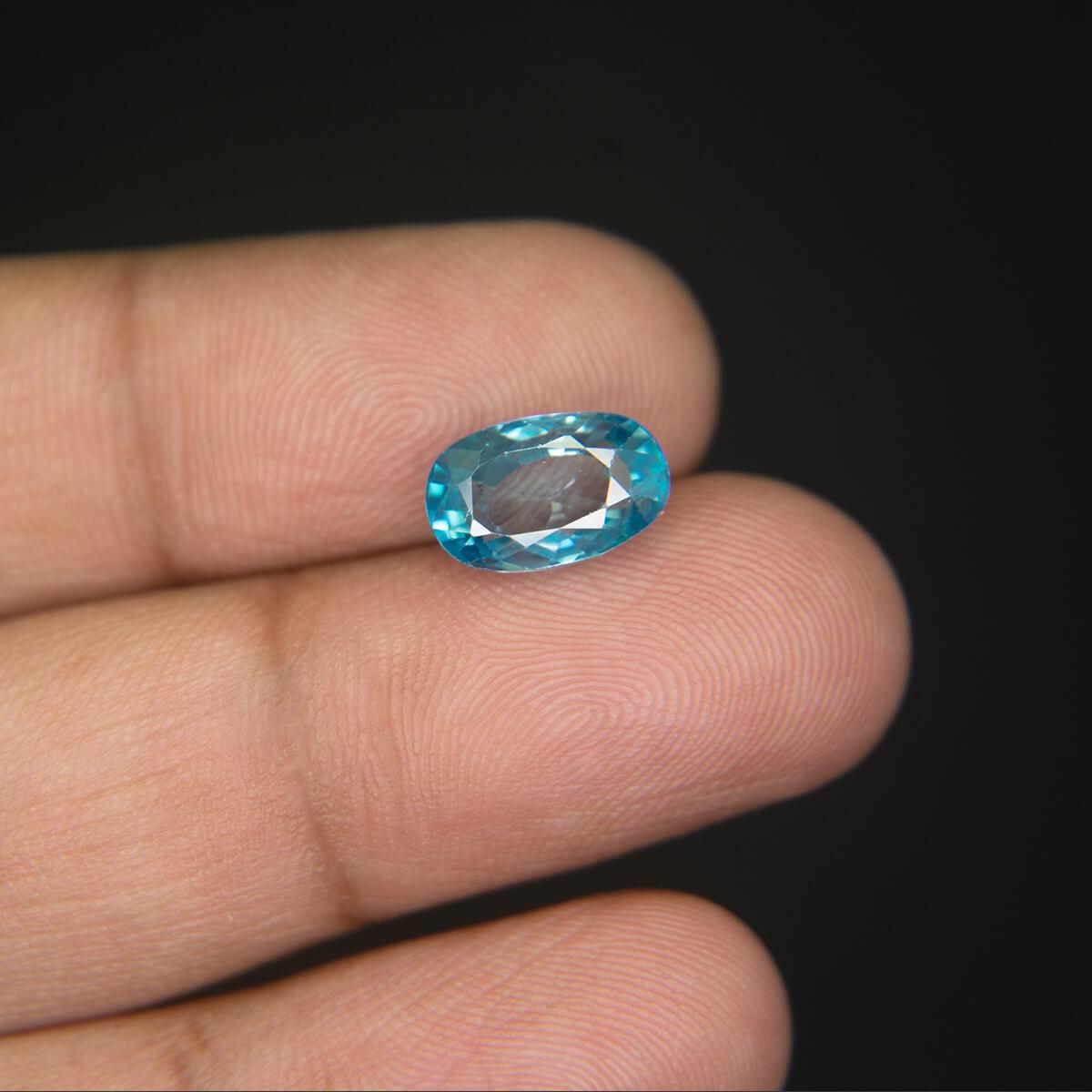 Blue Zircon - 5.38 Carat