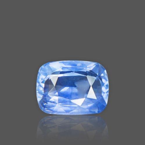 Blue Sapphire - 4.87 Carat