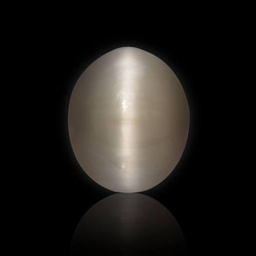Cats Eye Gemstone - 4.50 Carat