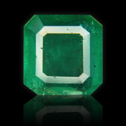 Emerald (Panna) Zambian - 5.10 Carat (5.50 Ratti)