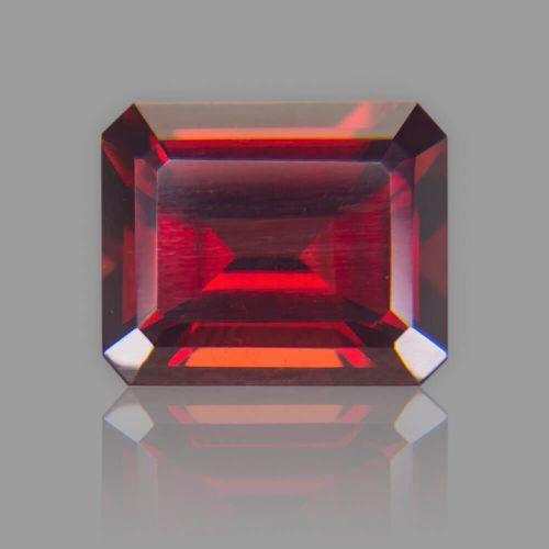 Red Garnet (Almandine, Pyrope) Gemstone - 5.89 Carat