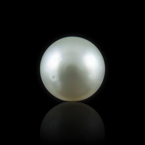 South Sea Pearl - 4.68 Carat
