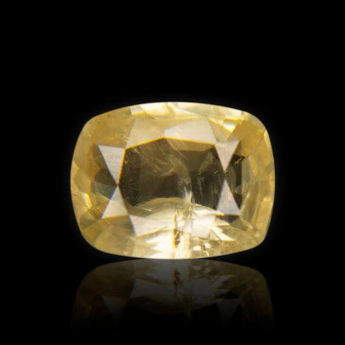 Yellow Sapphire - 4.90 Carat