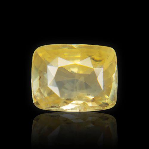 Yellow Sapphire (Pukhraj) Sri Lanka - 4.16 Carat (4.50 Ratti)