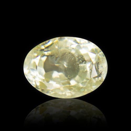 Yellow Sapphire (Pukhraj) Sri Lanka - 4.05 Carat (4.50 Ratti)