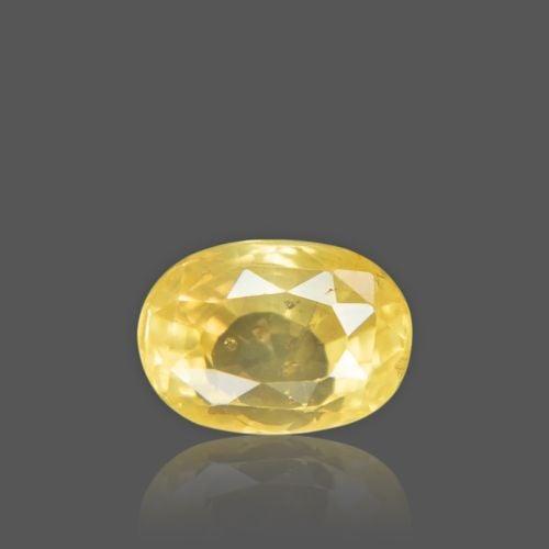 Yellow Sapphire - 3.93 Carat